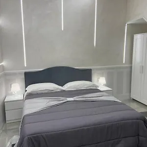 Appartamento Ester 5, Napoli